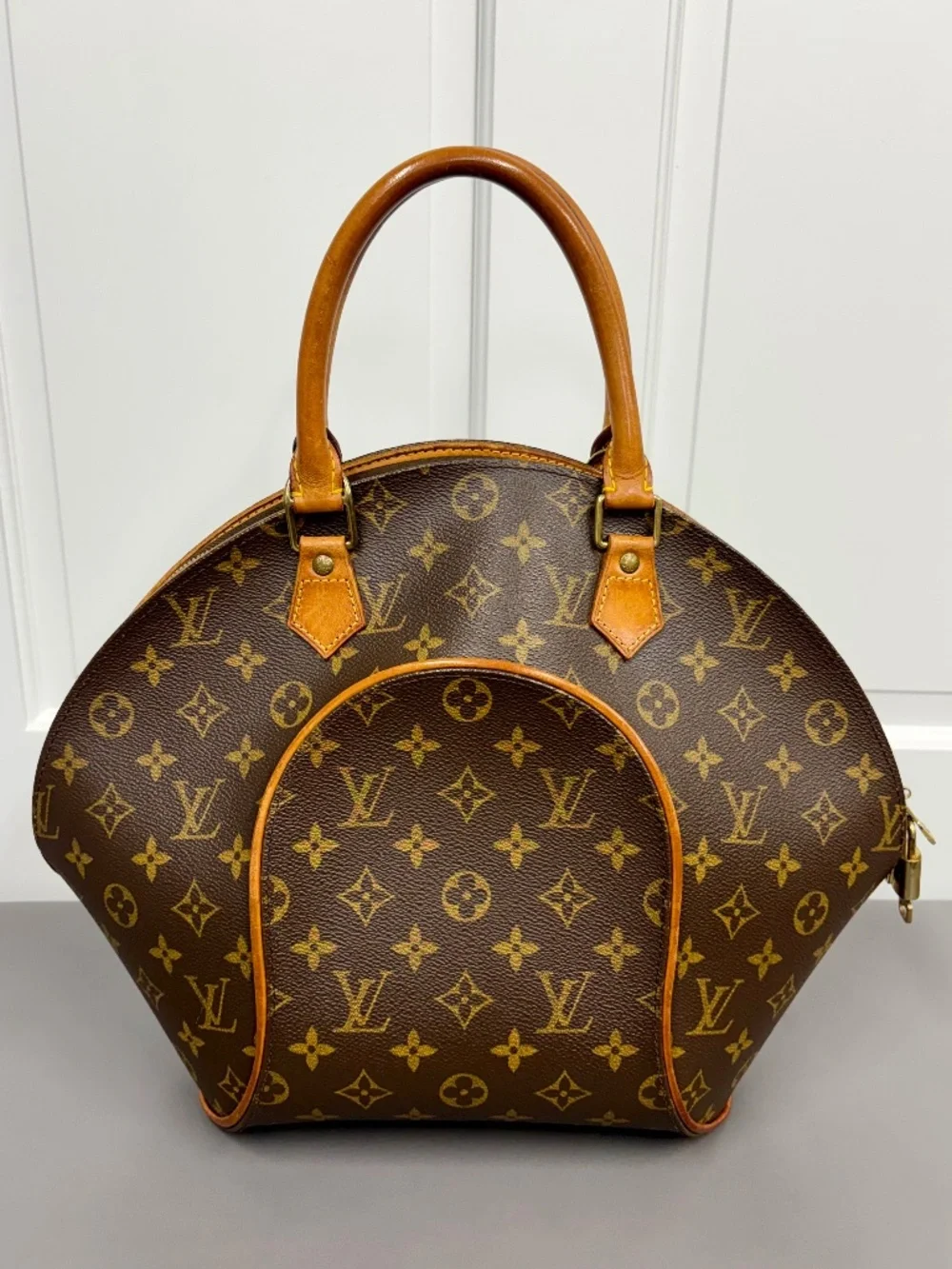 Vintage Louis Vuitton Ellipse MM Satchel Handbag Monogram Canvas